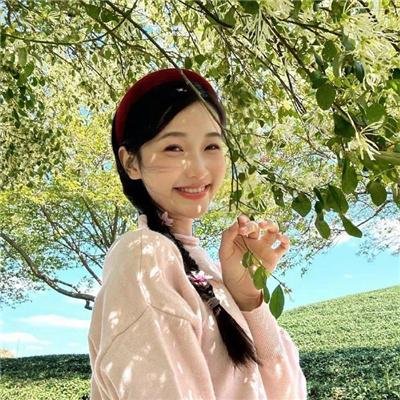 黄大妮